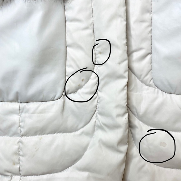 Chloe Vintage Down-Filled Puffer Coat w/Fur Trim - Picture 10 of 12